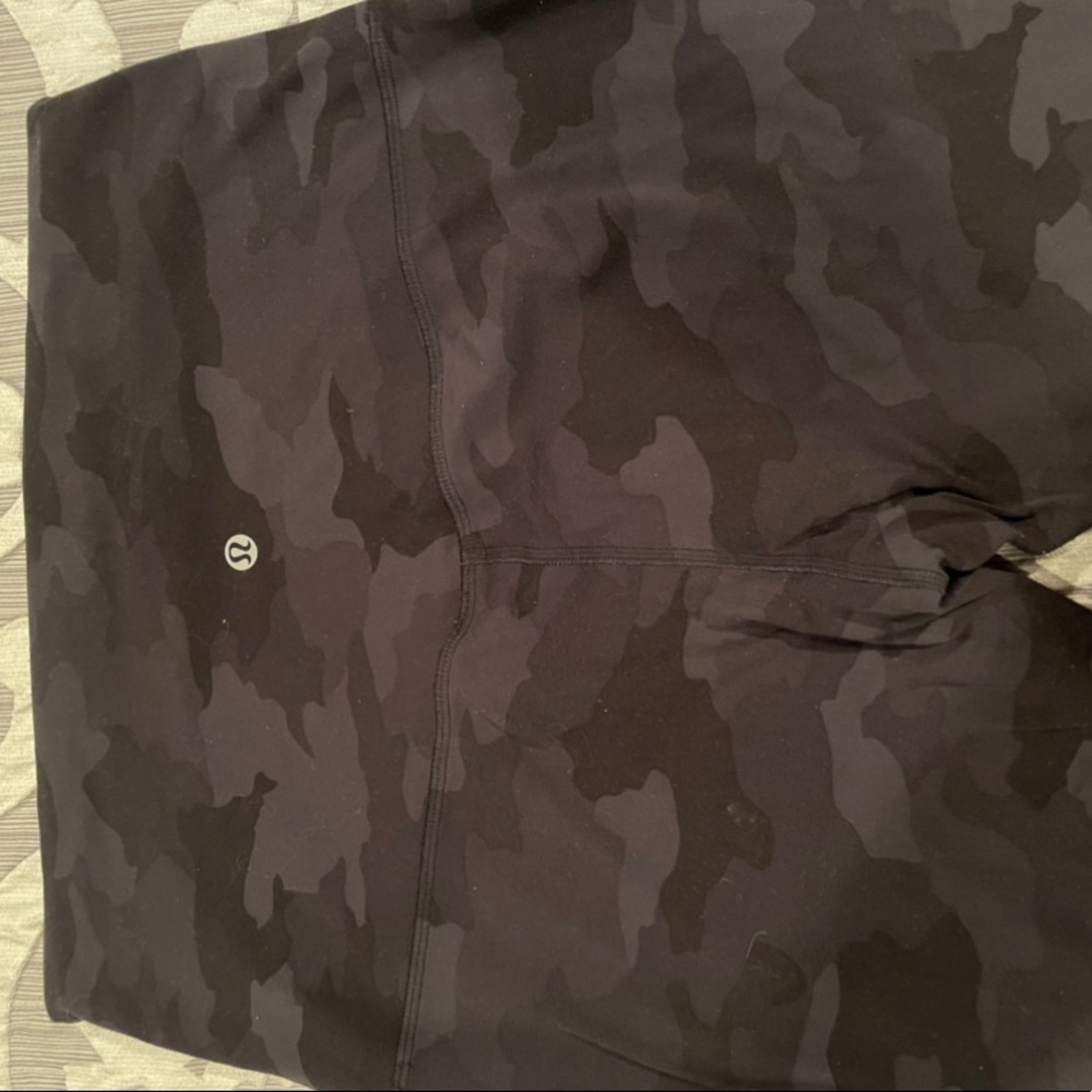 Lululemon align size 10 leggings